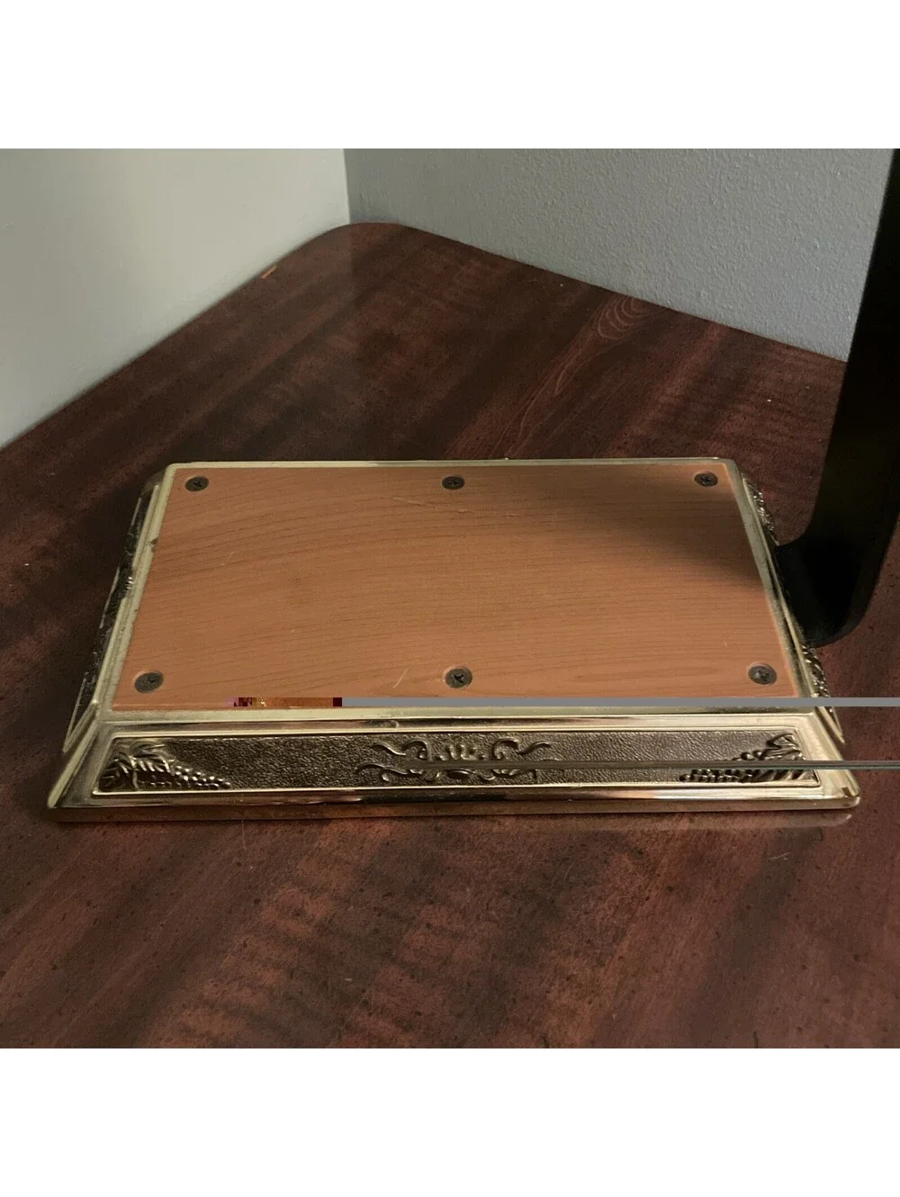 Vintage Vinaire Reserve Gold Tone Wine Bottle Opener Cork Puller with Stand